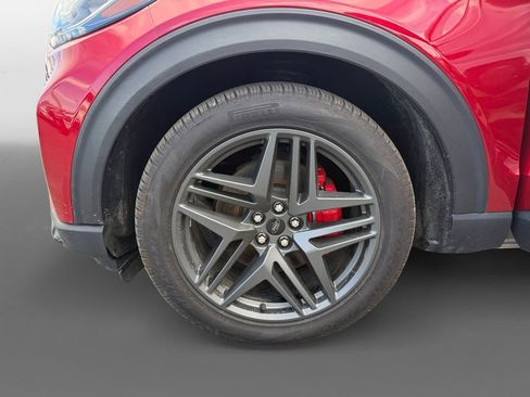 Used 2025 Ford Explorer ST image 15