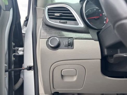 Used 2016 Buick Encore FWD image 10
