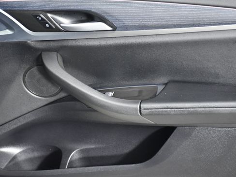 Used 2025 BMW X4 xDrive30i image 29