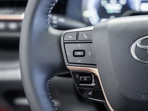 New 2026 Toyota Crown Signia image 31