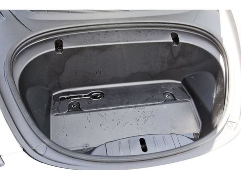 Used 2020 Tesla Model 3 Standard Range RWD image 32