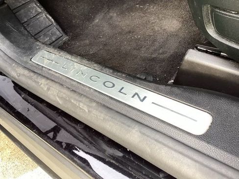 Used 2022 Lincoln Corsair AWD w/ Premium Package image 29