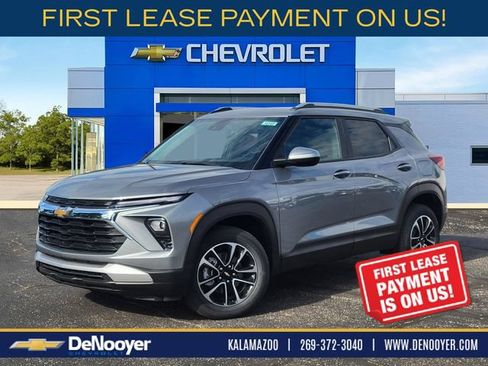New 2026 Chevrolet TrailBlazer LT w/ LT Cold Weather Package AWD/4WD image 1