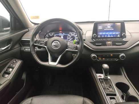 Used 2021 Nissan Altima 2.5 SR AWD/4WD image 22