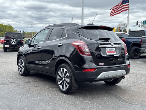 Used 2021 Buick Encore Preferred w/ Safety Package II FWD image 7