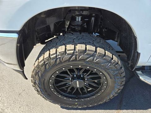 Used 2024 RAM 2500 Big Horn AWD/4WD image 21