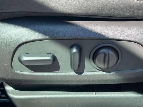 Used 2023 Buick Encore GX Preferred w/ Cold Weather Comfort Package FWD image 20