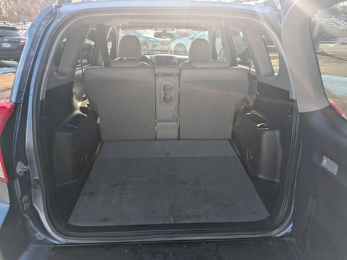 Used 2010 Toyota RAV4 Limited image 18