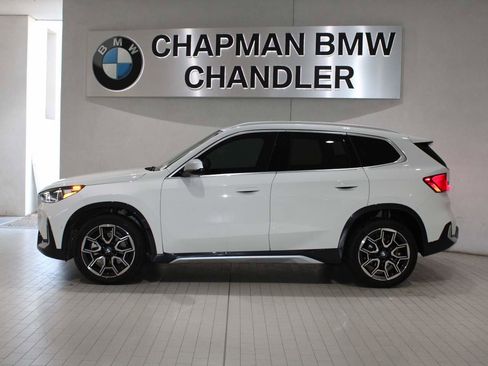 Certified 2023 BMW X1 xDrive28i w/ Convenience Package image 3