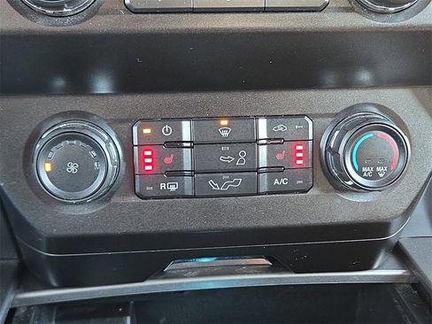 Used 2020 Ford F150 XLT w/ Equipment Group 302A Luxury image 22