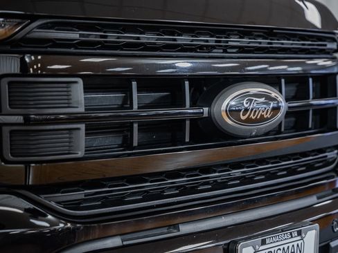 Certified 2022 Ford F150 Lariat w/ Equipment Group 502A High image 7