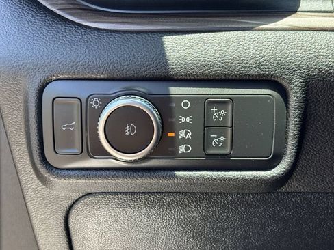 Used 2022 Ford Explorer Limited AWD/4WD image 33