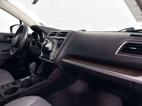 Used 2018 Subaru Outback 2.5i Limited image 51