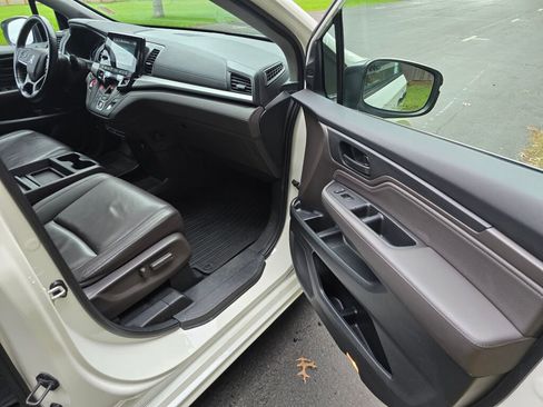 Used 2019 Honda Odyssey Touring image 14