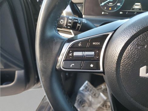 Certified 2024 Kia Seltos X-Line image 31