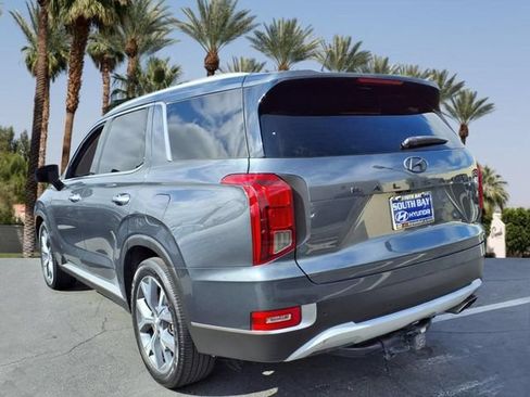 Used 2020 Hyundai Palisade SEL w/ Convenience Package FWD image 2
