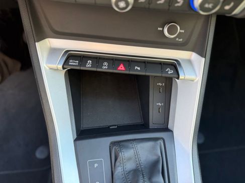 Used 2025 Audi Q3 2.0T Premium image 25