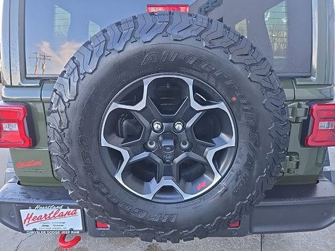 Used 2023 Jeep Wrangler Unlimited Rubicon w/ Safety Group image 26