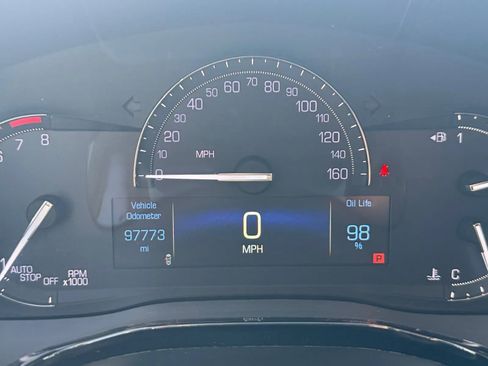 Used 2019 Cadillac XT5 Luxury FWD image 25