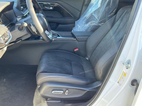 New 2025 Acura ADX A-Spec image 10