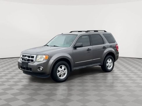 Used 2012 Ford Escape XLT image 4