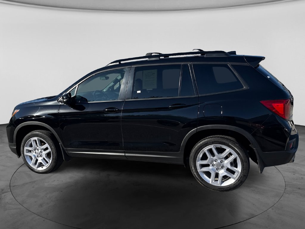 Used 2025 Honda Passport EX-L image 5