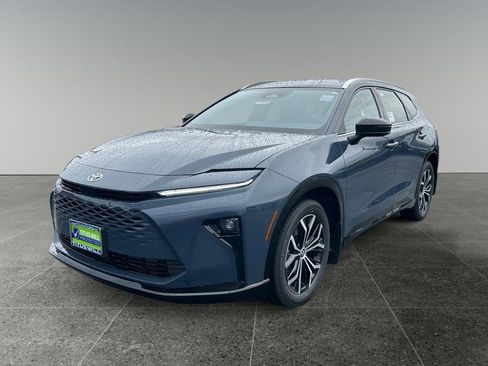 New 2026 Toyota Crown Signia image 3