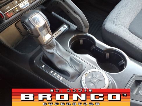 Used 2023 Ford Bronco Big Bend image 9