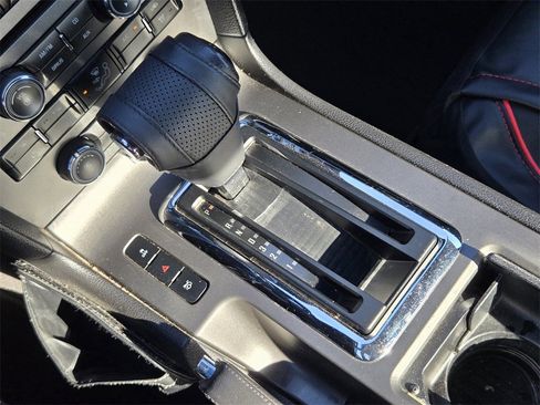 Used 2012 Ford Mustang Premium image 17