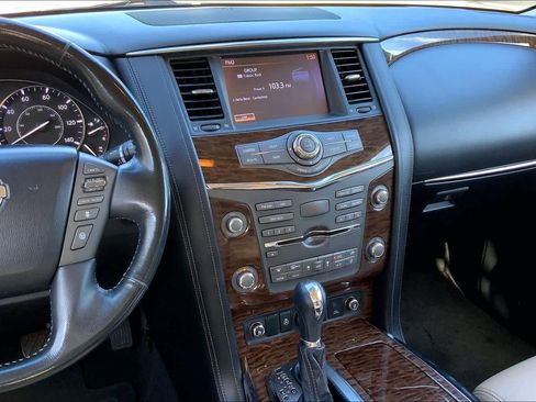 Used 2017 Nissan Armada Platinum image 6