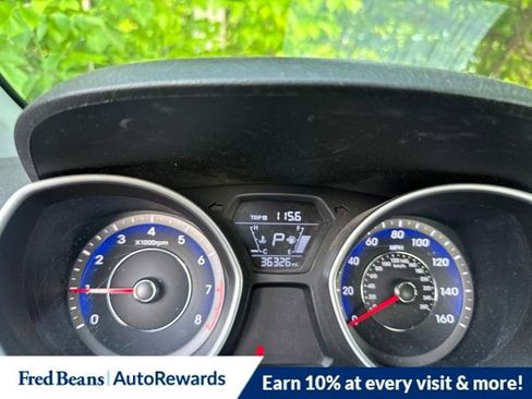 Used 2014 Hyundai Elantra SE FWD image 7
