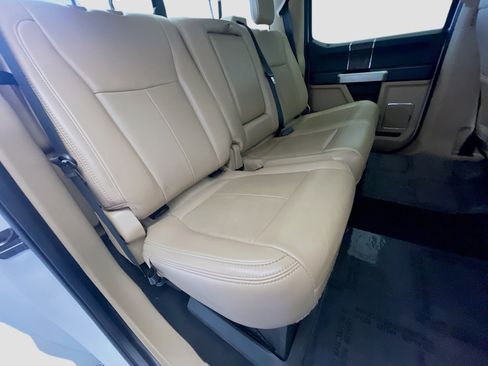 Used 2020 Ford F250 Lariat w/ Lariat Ultimate Package image 19