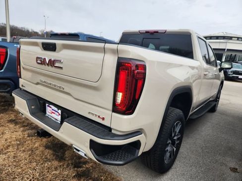 New 2026 GMC Sierra 1500 AT4 image 3