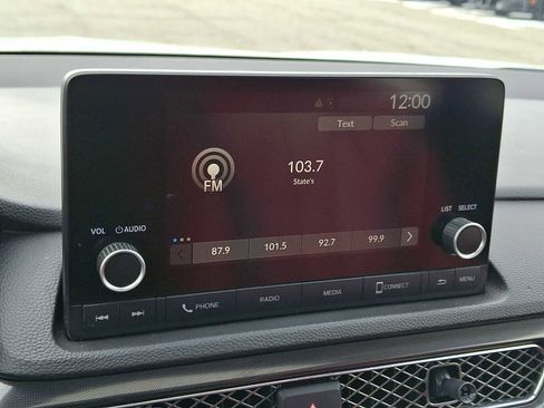 Used 2023 Acura Integra A-Spec image 18