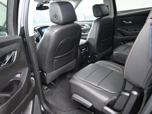 Used 2020 Chevrolet Traverse LT AWD/4WD image 26