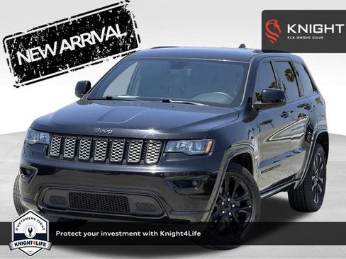 Used 2019 Jeep Grand Cherokee Altitude RWD image 1