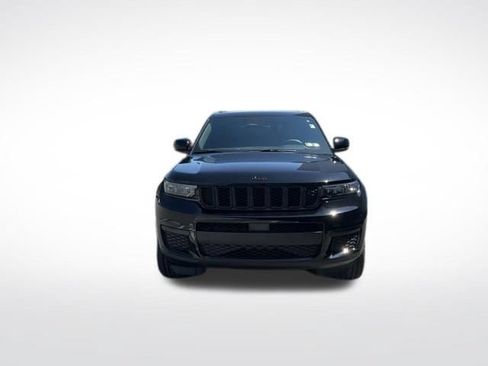 Used 2025 Jeep Grand Cherokee L Altitude AWD/4WD image 11