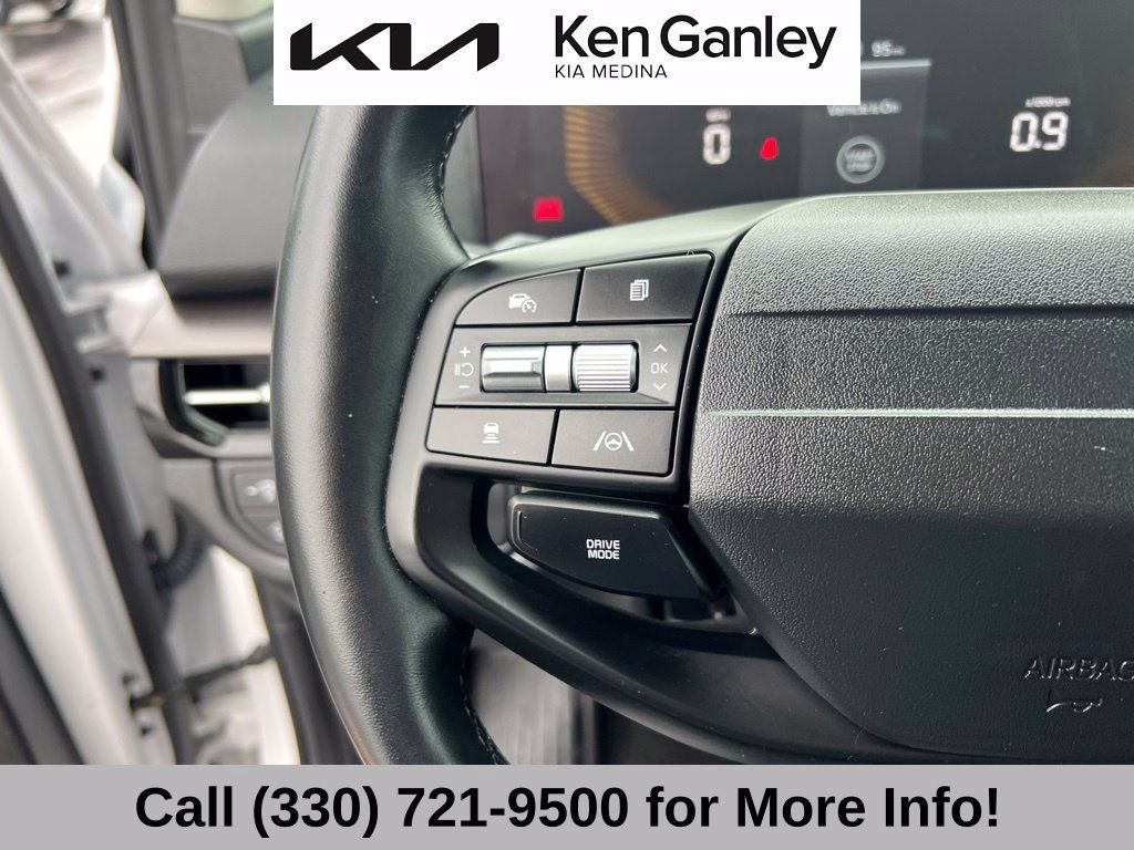 Certified 2026 Kia Sportage EX FWD image 29