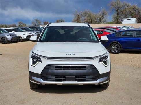 New 2026 Kia Niro EX image 5