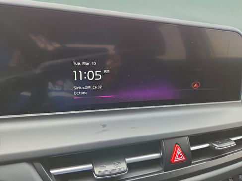 New 2026 Kia Seltos EX image 17