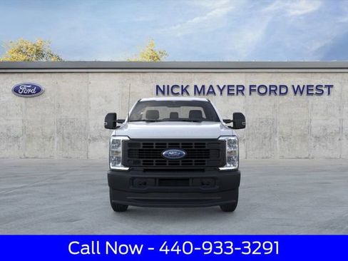 New 2026 Ford F250 XL w/ F-250 >10K GVWR Package image 7