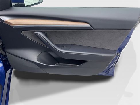 Used 2023 Tesla Model 3 Performance image 48