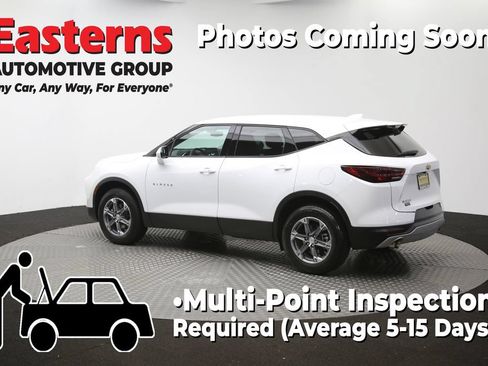 Used 2025 Chevrolet Blazer LT FWD image 63