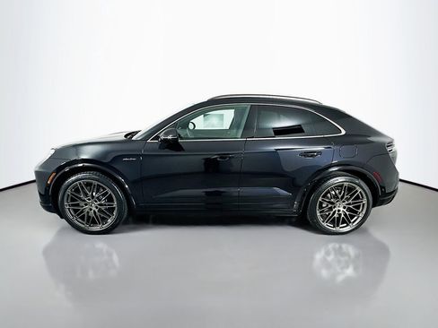 New 2026 Porsche Macan Turbo Electric AWD/4WD image 2