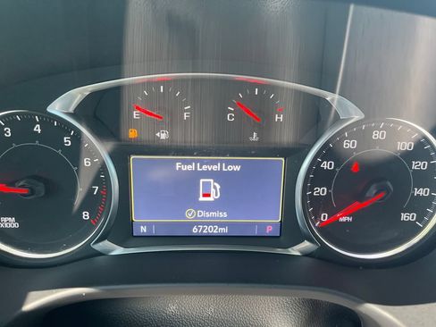 Used 2020 GMC Acadia SLT w/ Premium Package FWD image 16