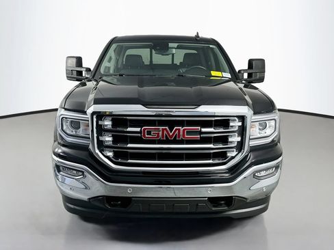 Used 2017 GMC Sierra 1500 SLT w/ SLT Premium Package AWD/4WD image 2