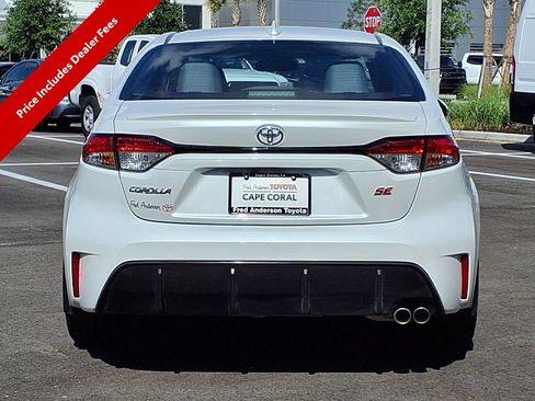 Used 2025 Toyota Corolla SE FWD image 6