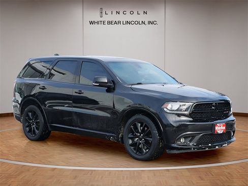Used 2017 Dodge Durango R/T w/ Trailer Tow Group IV image 3