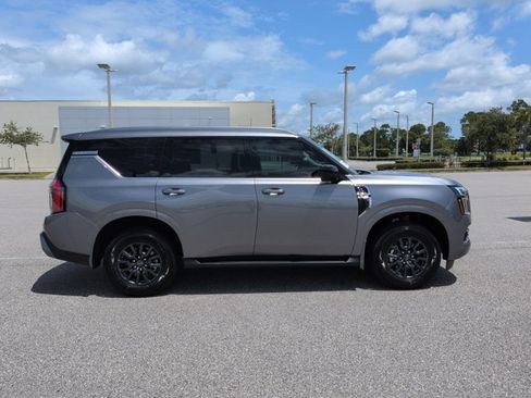 Used 2026 Nissan Armada SV AWD/4WD image 4