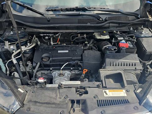 Used 2019 Honda CR-V LX image 17